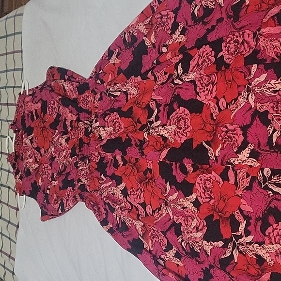 Nannette Dresses & Skirts - Nannette Pink and Black Floral Midi Dress